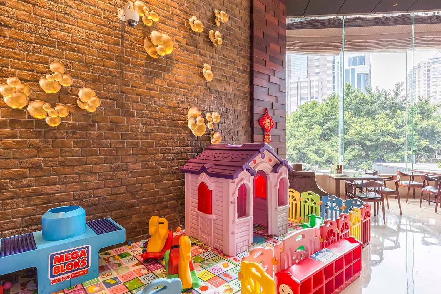 Doubletree By Hilton Guangzhou-Free Shuttle Bus To Canton Fair Complex & Overseas Buyer Registration Services During Canton Fair Period Bagian luar foto