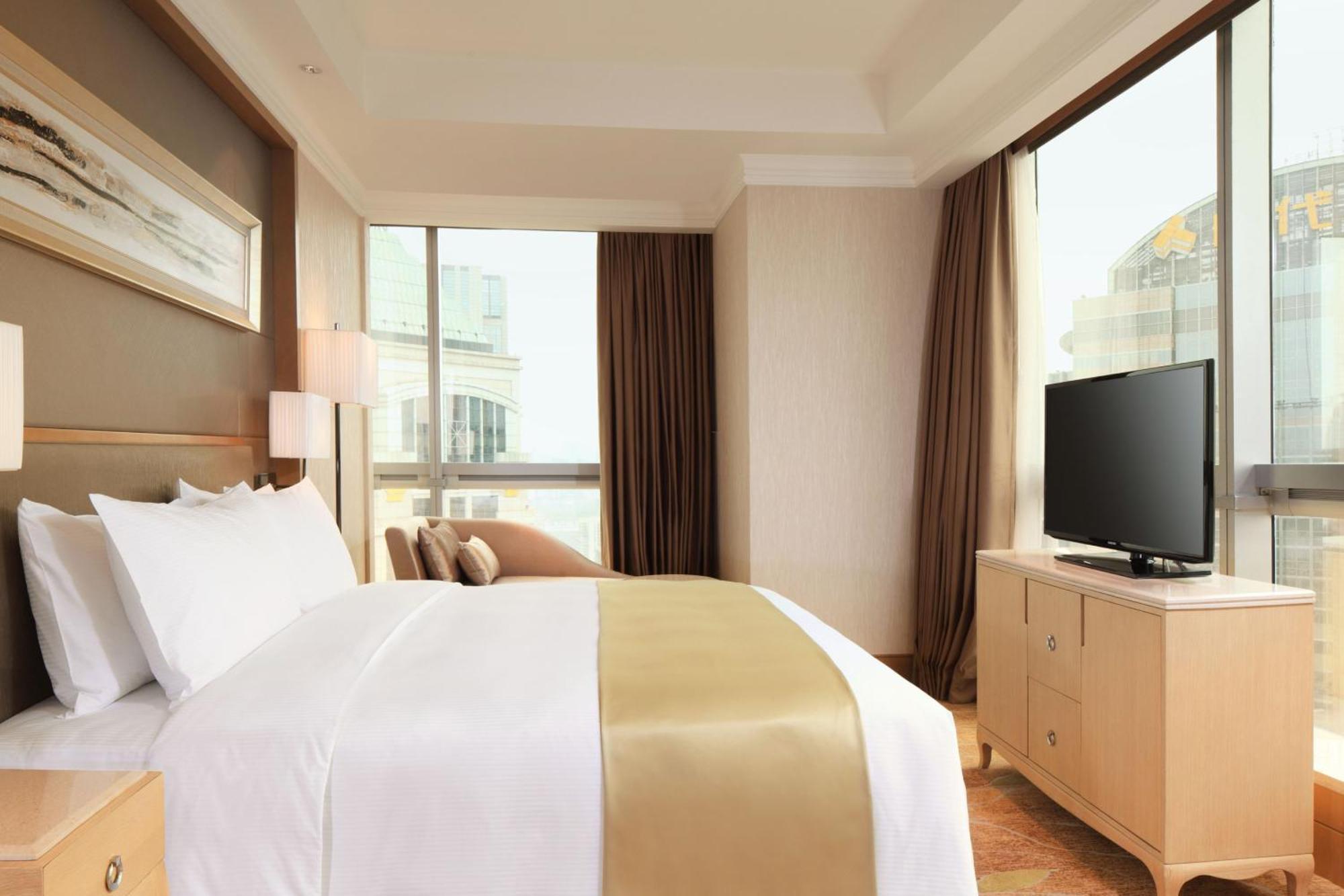 Doubletree By Hilton Guangzhou-Free Shuttle Bus To Canton Fair Complex & Overseas Buyer Registration Services During Canton Fair Period Bagian luar foto
