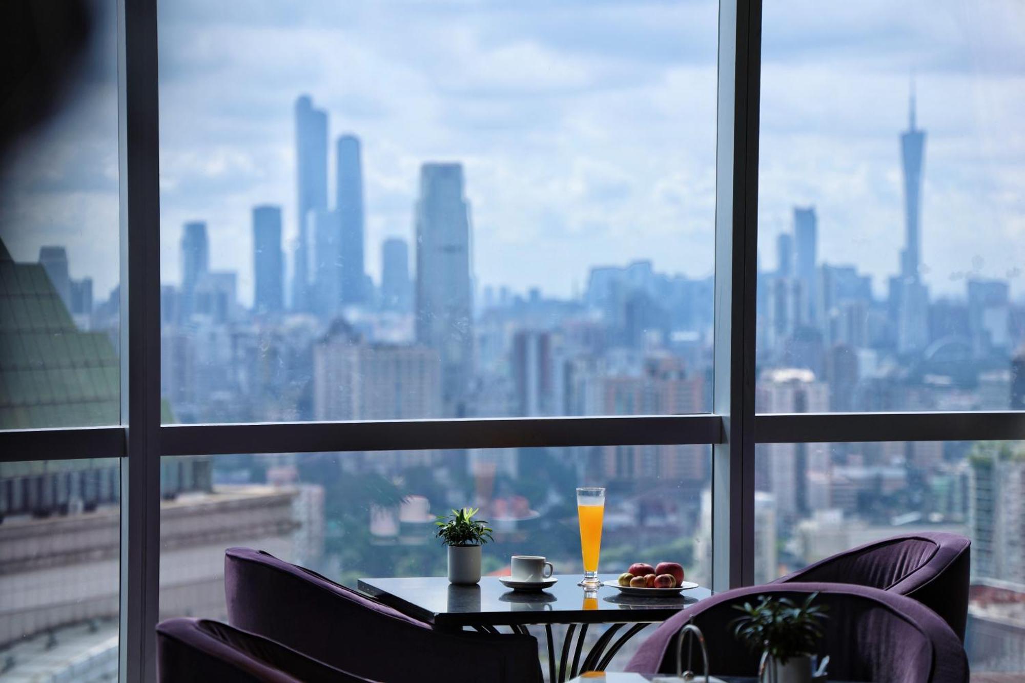 Doubletree By Hilton Guangzhou-Free Shuttle Bus To Canton Fair Complex & Overseas Buyer Registration Services During Canton Fair Period Bagian luar foto